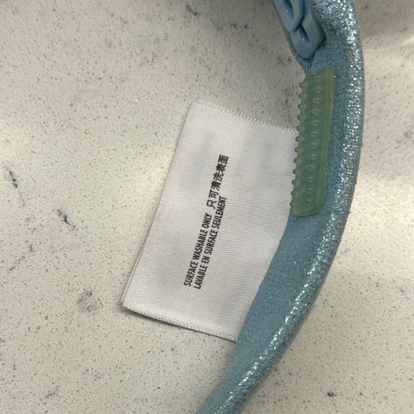 Disney Minnie Ears Headband - Mickey Mouse Snowflake Balloon - Light Up - Picture 3 of 8